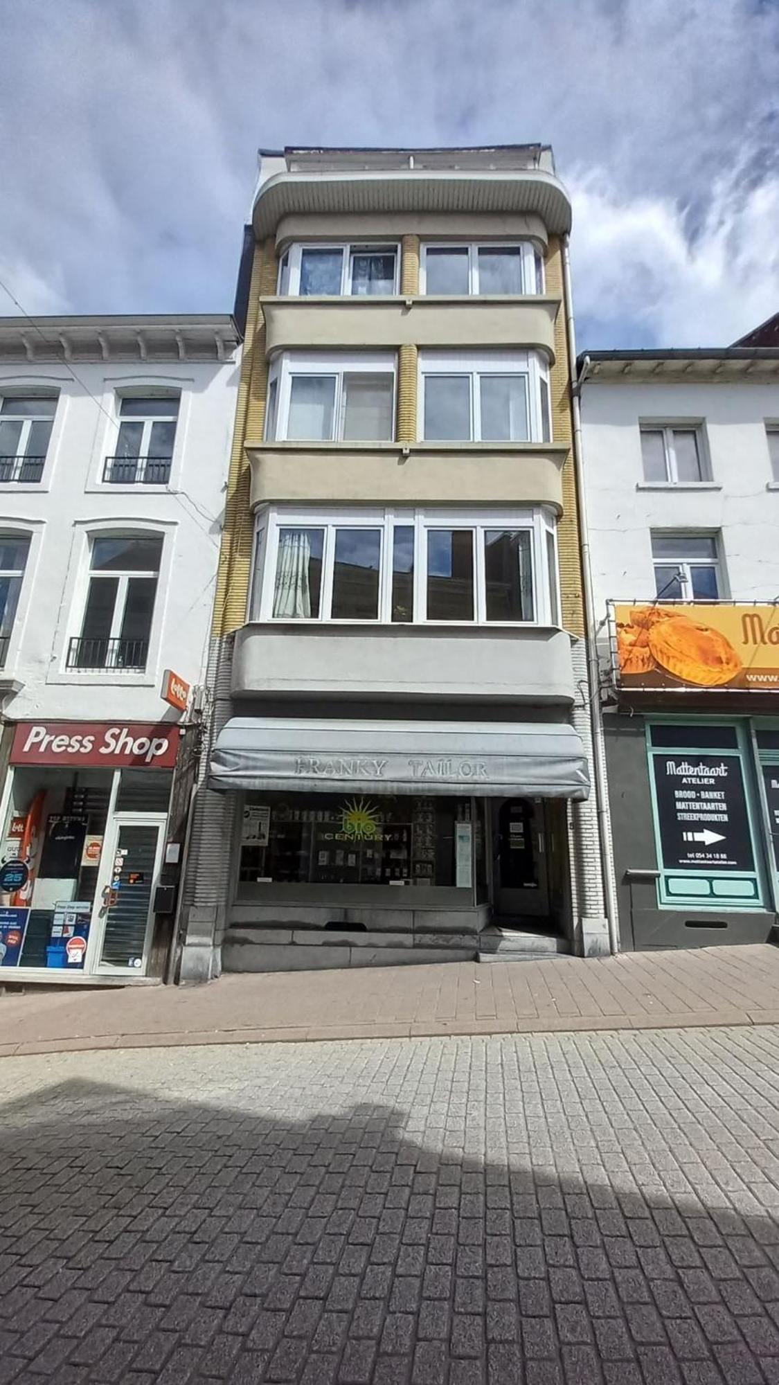Kamer Markt Geraardsbergen Buitenkant foto